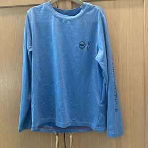 Vineyard Vines performance tee